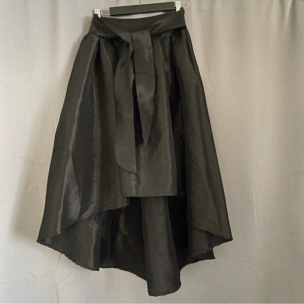 Haute Monde - Black High Low Skirt with Bow "Belt" - Picture 2 of 13